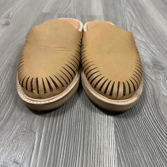 Sanuk Brown You Huarache Leather Slip On Shoes - Picture 4 of 5